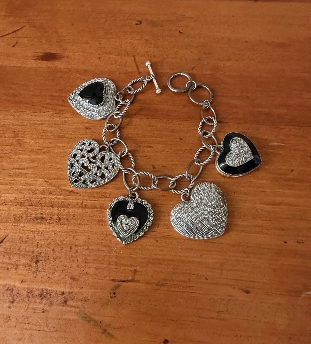 Silver Tone Heart Charm Bracelet Black Enamel Rhinestone Dangle Hearts